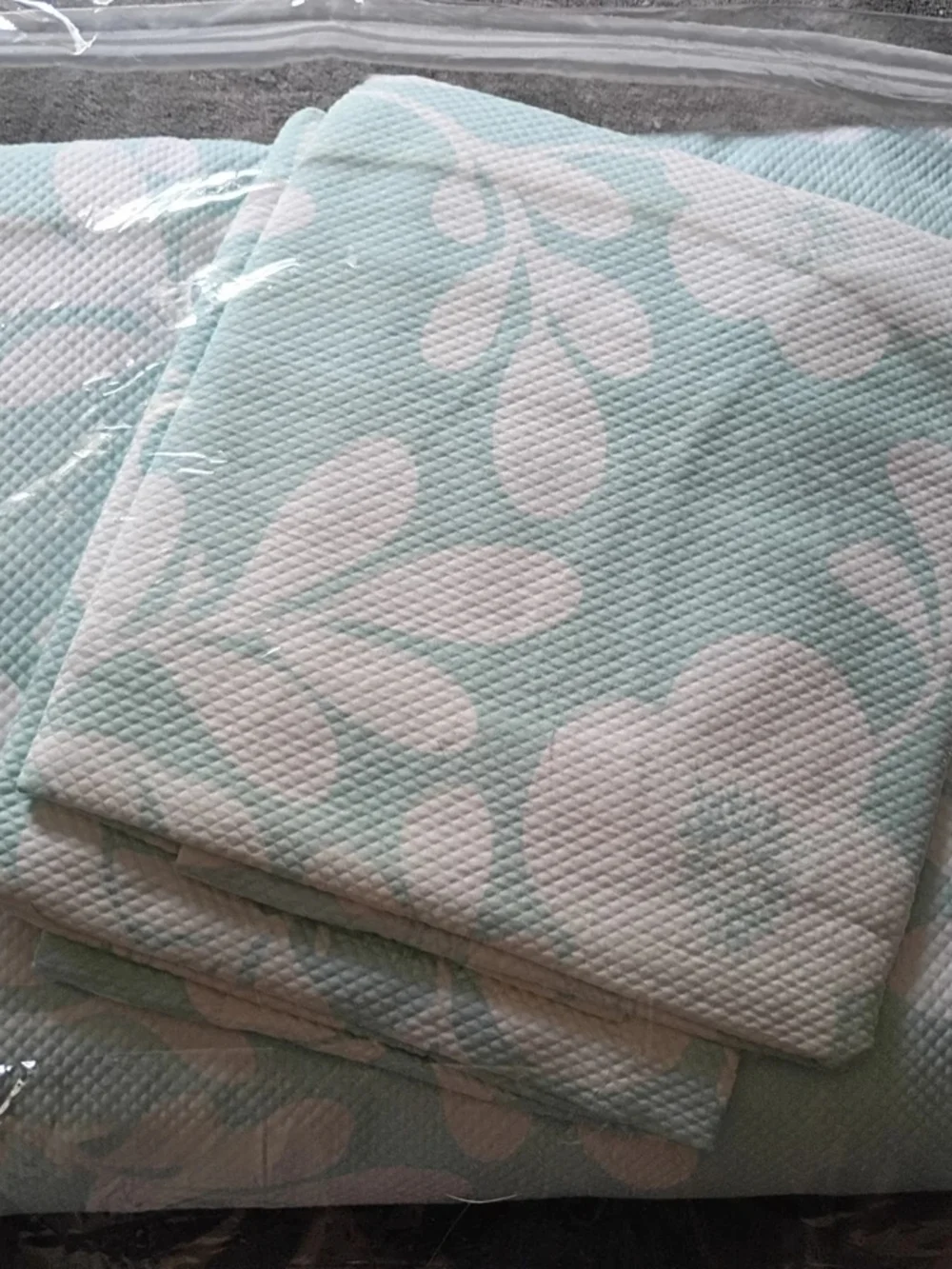 Sonoma Life + Style Full/Queen Comforter Cover Set w Shams Blossom Pattern
